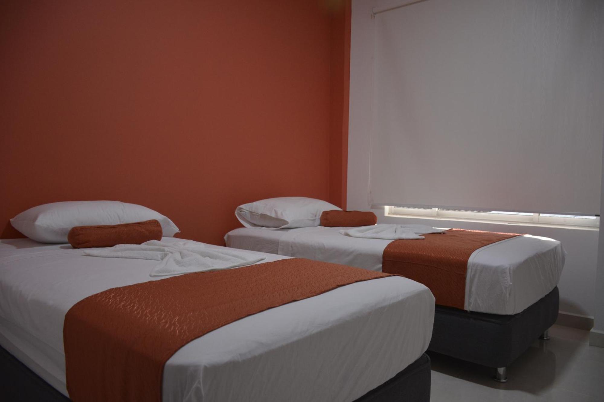 Hotel Confort Ariari Granada  Oda fotoğraf
