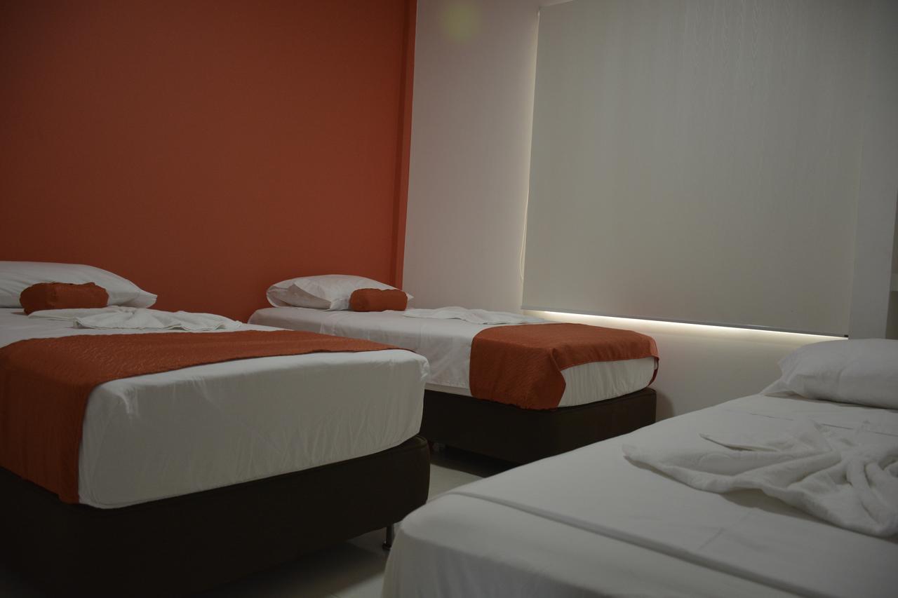 Hotel Confort Ariari Granada  Oda fotoğraf
