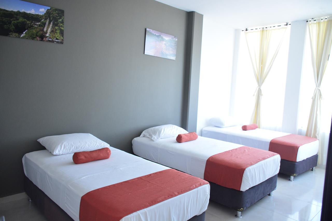 Hotel Confort Ariari Granada  Dış mekan fotoğraf