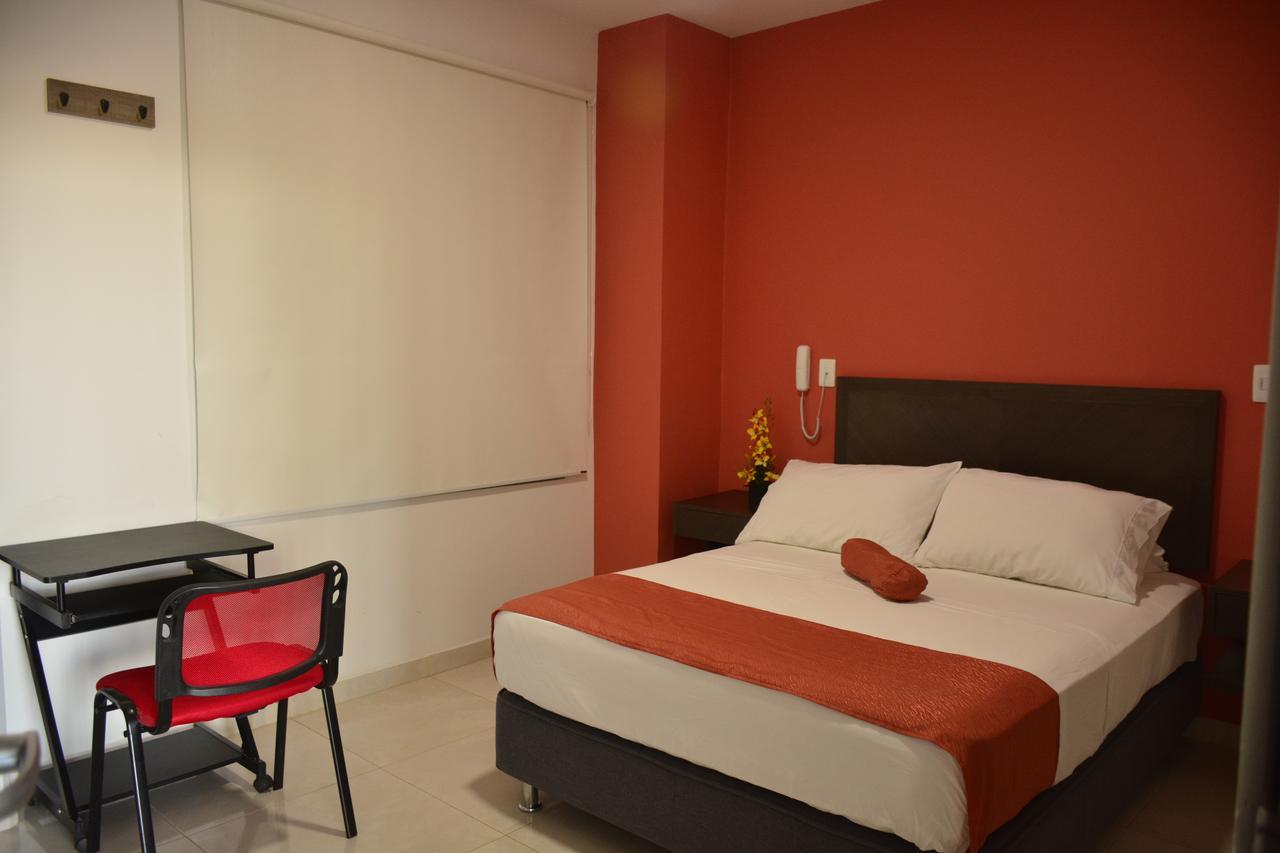 Hotel Confort Ariari Granada  Dış mekan fotoğraf