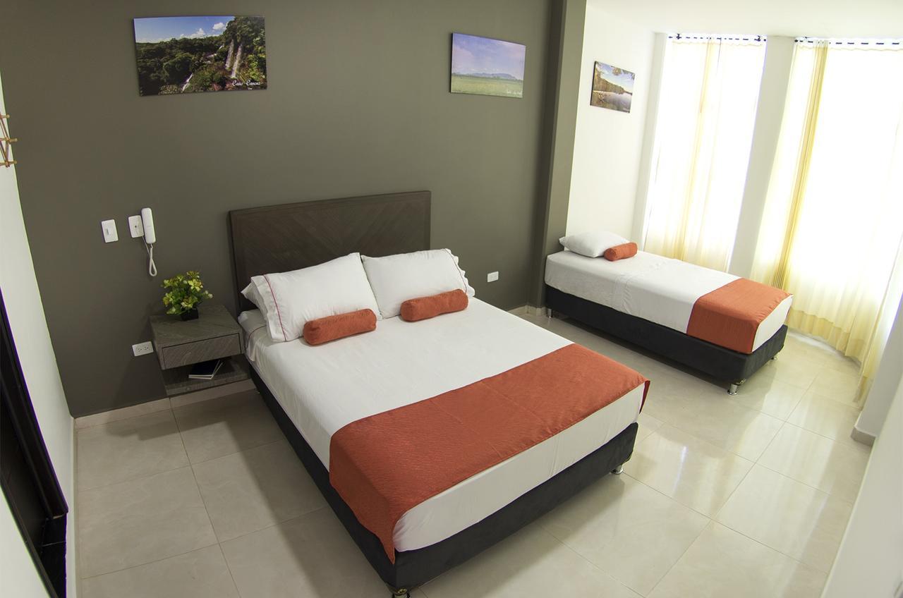 Hotel Confort Ariari Granada  Dış mekan fotoğraf